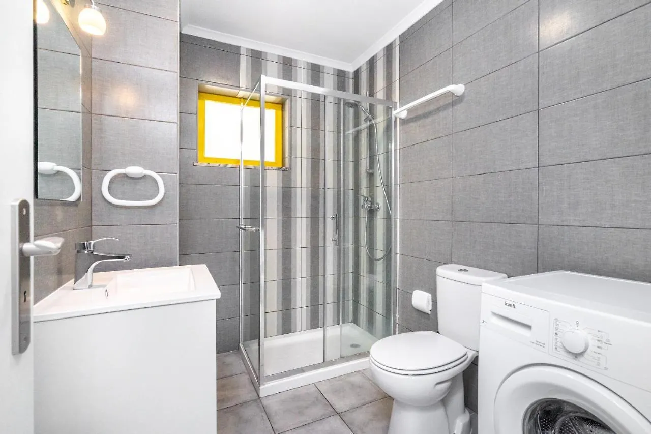 Apartment Rocha Beachside Studio By Encantos Do Algarve - 326 Portimao Portugal